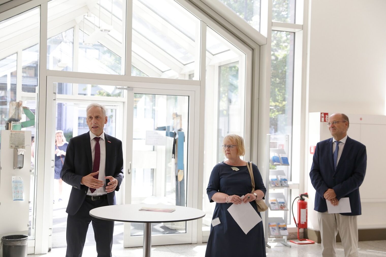 HGF Dr. Fuhrmann; Monika Bergrath, Vorsitzende ADK und Dr. Reitemeyer, Ministerium für Kultur und Wissenschaft NRW