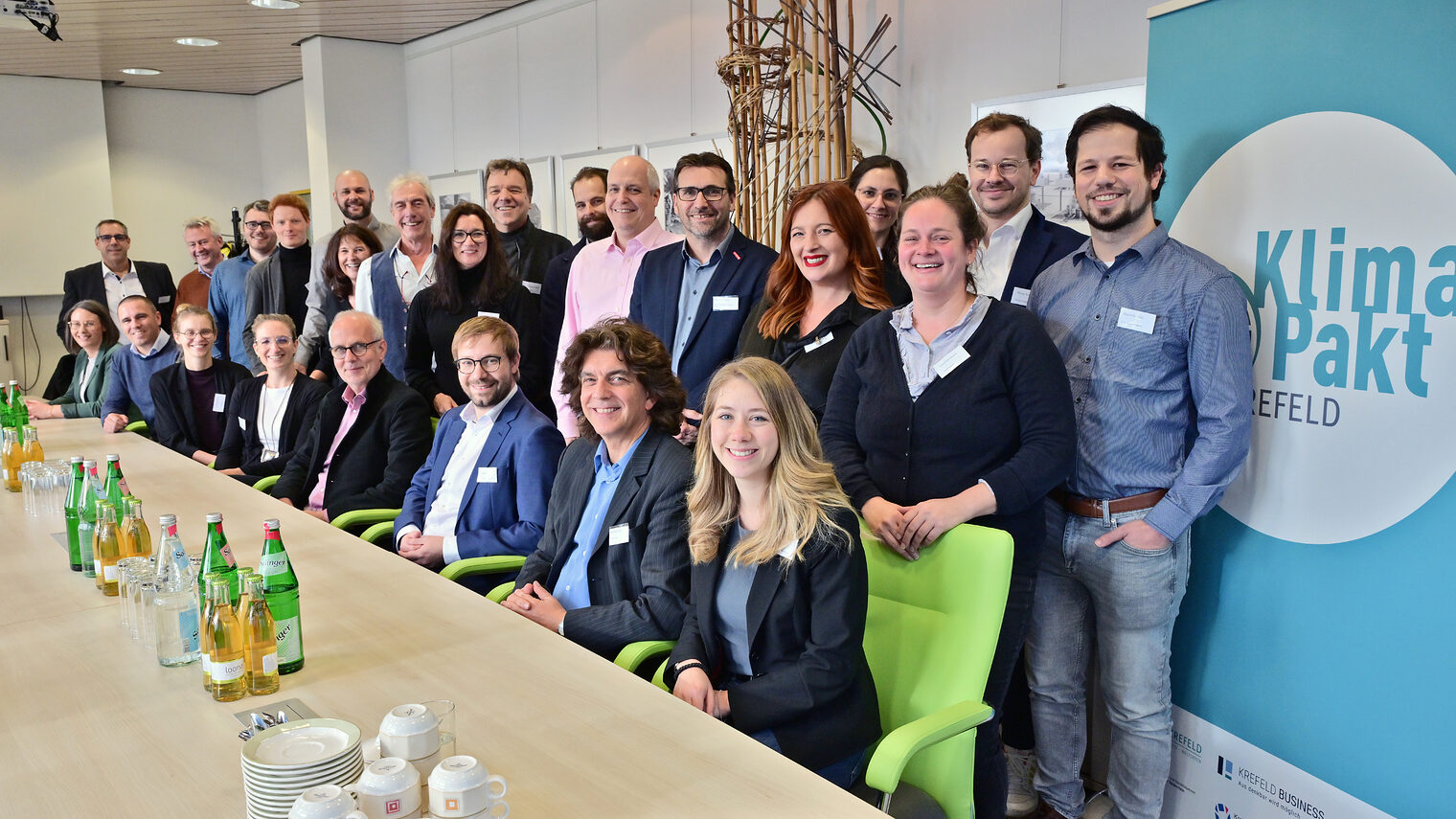 Klimapakt Krefeld, Gruppenbild beim 1. Partnernetzwerktreffen