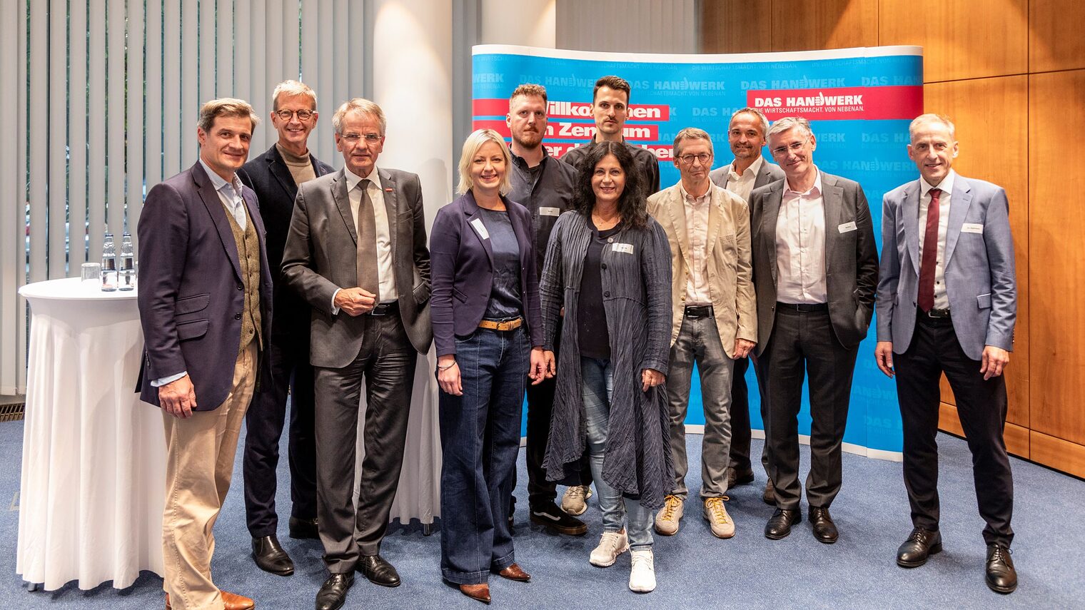 Gruppenfoto der Teilnehmenden