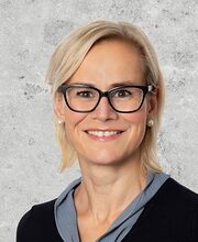 Dr. Alexandra Bradtke